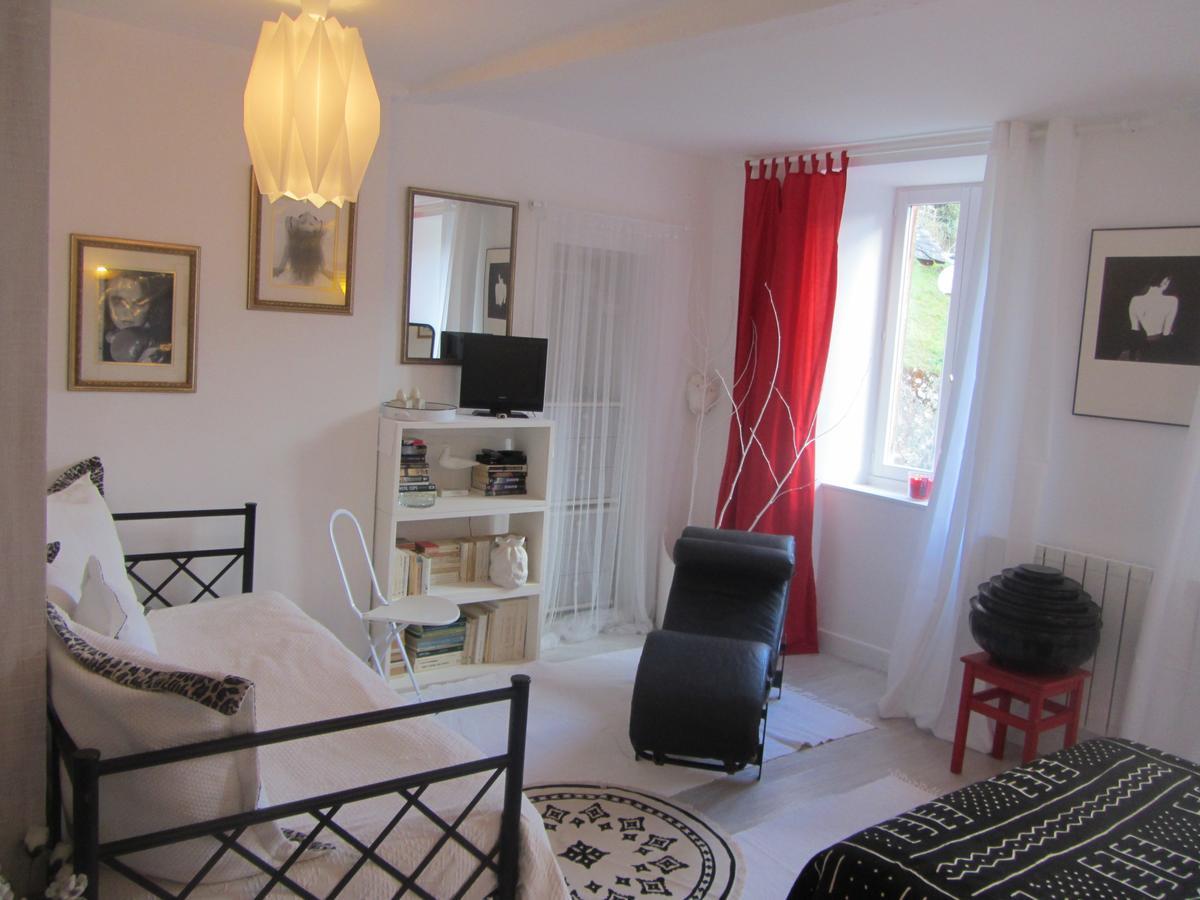 La Maison De Natasha Castillon-en-Couserans Buitenkant foto